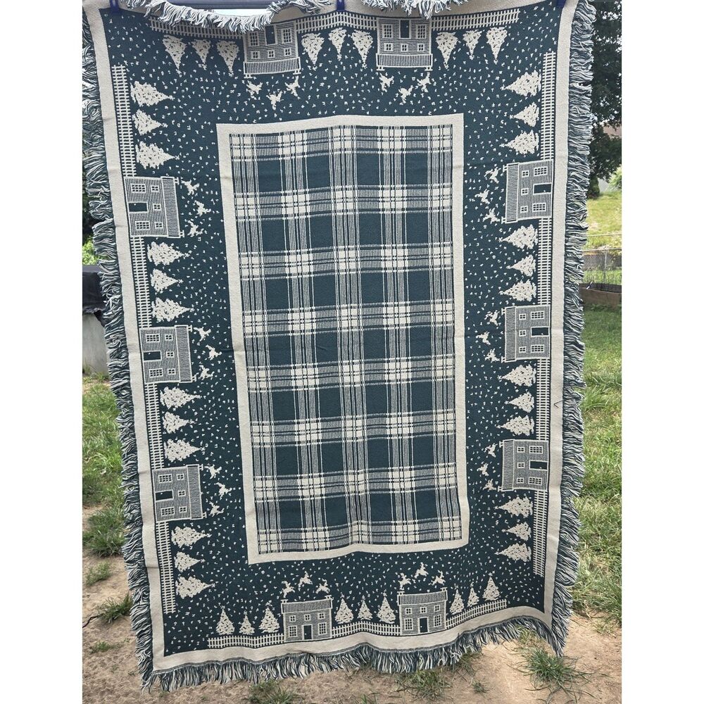 New Woven Cotton Christmas Village Tapestry Throw Blanket Ivory Green 50x70